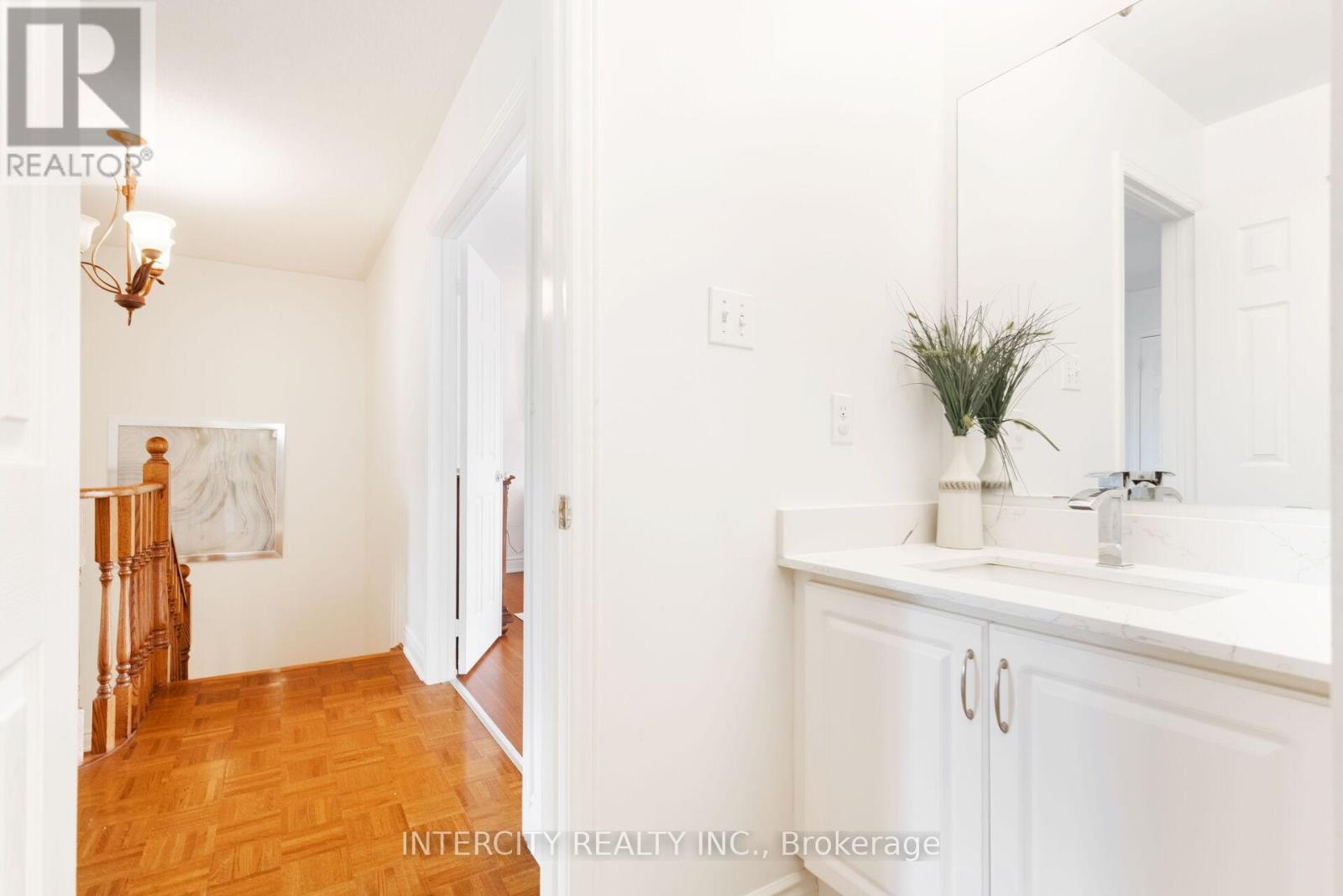 18 Snowshoe Lane, Brampton, Ontario  L6R 0J1 - Photo 38 - W12358668