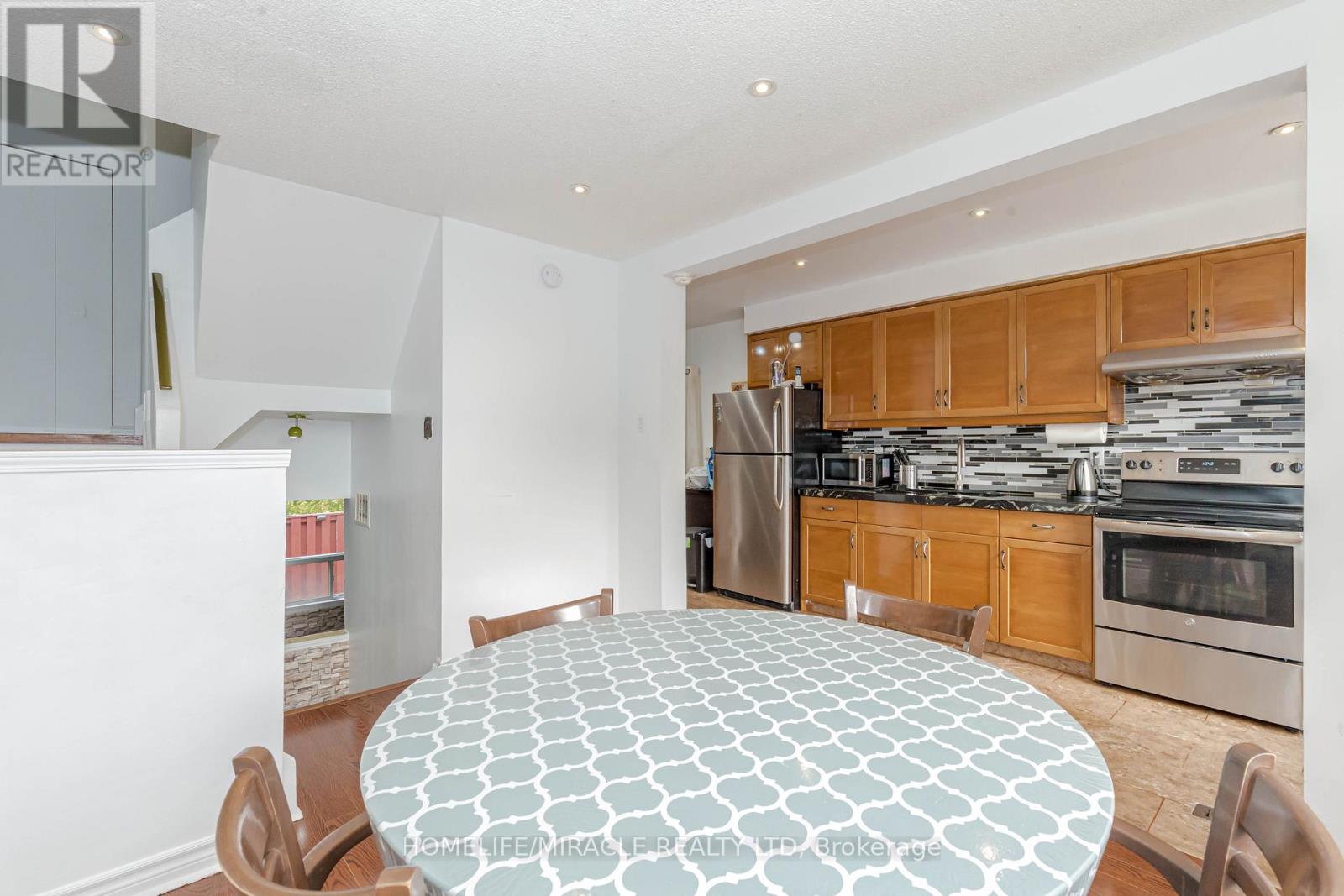 12 - 12 Eden Park Drive, Brampton, Ontario  L6T 3A5 - Photo 48 - W12358683