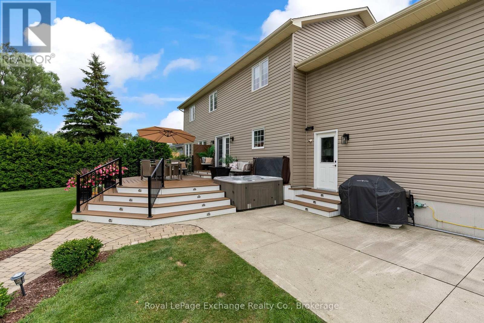 985 Heritage Drive, Huron-Kinloss, Ontario  N2Z 0B9 - Photo 40 - X12358769