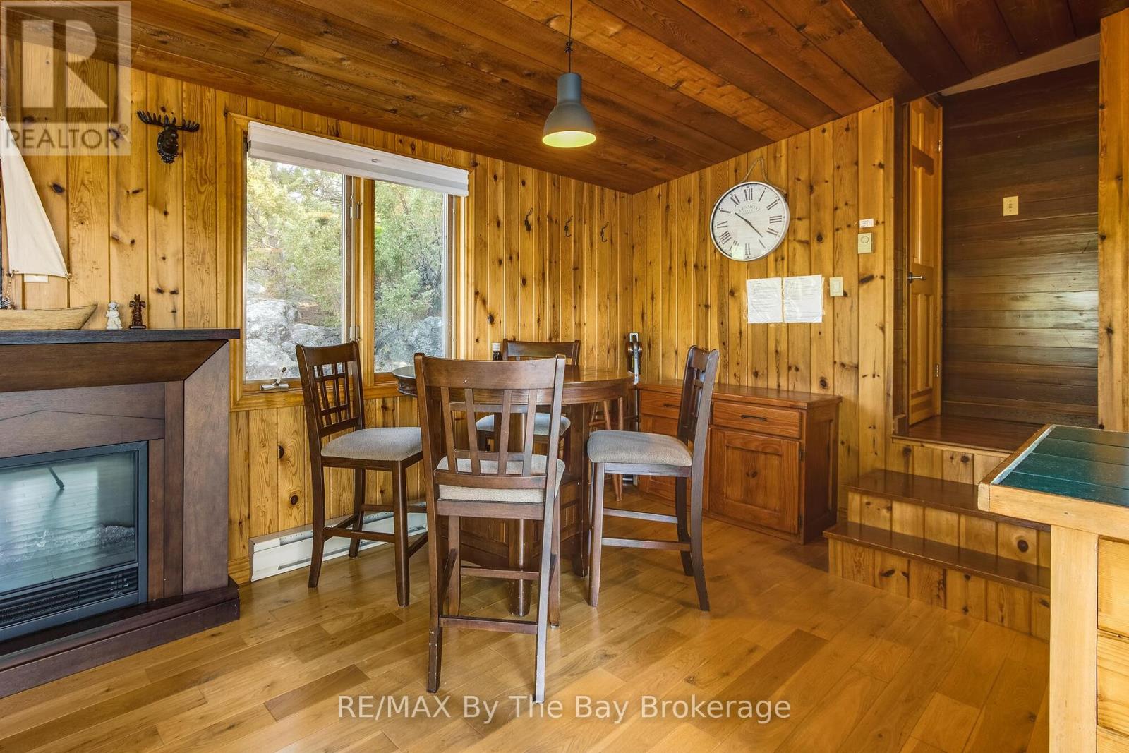 1518 Island 1040, Georgian Bay, Ontario  P0E 1E0 - Photo 12 - X12358802