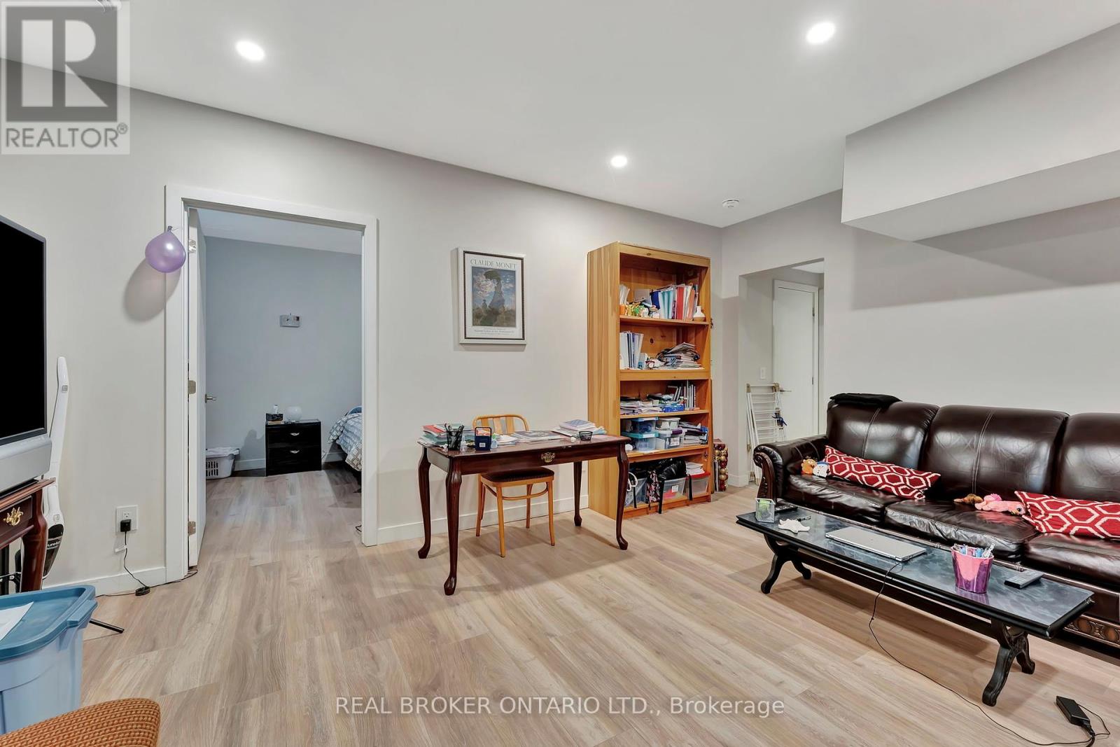 49 Lotta Avenue, Ottawa, Ontario  K2G 2B4 - Photo 35 - X12344713