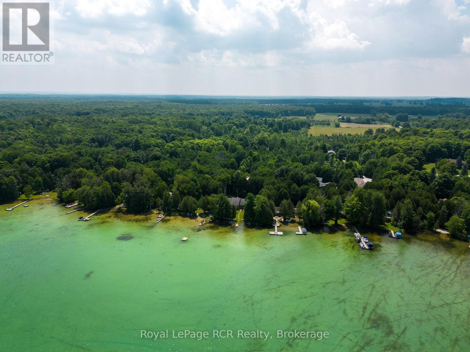 121 Browns Lane, Georgian Bluffs, Ontario  N0H 2K0 - Photo 34 - X12293448