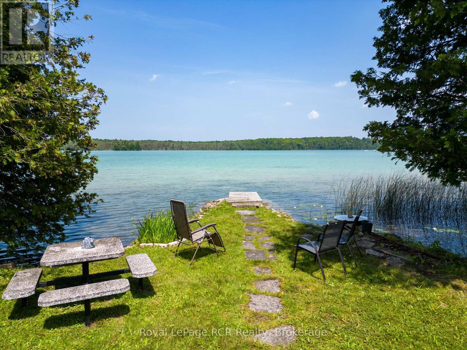 121 Browns Lane, Georgian Bluffs, Ontario  N0H 2K0 - Photo 35 - X12293448