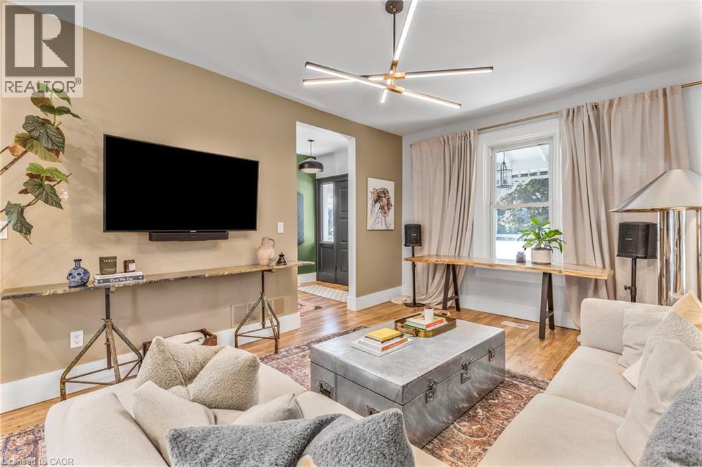 374 Ontario Street, Grimsby, Ontario  L3M 3H5 - Photo 6 - 40761429