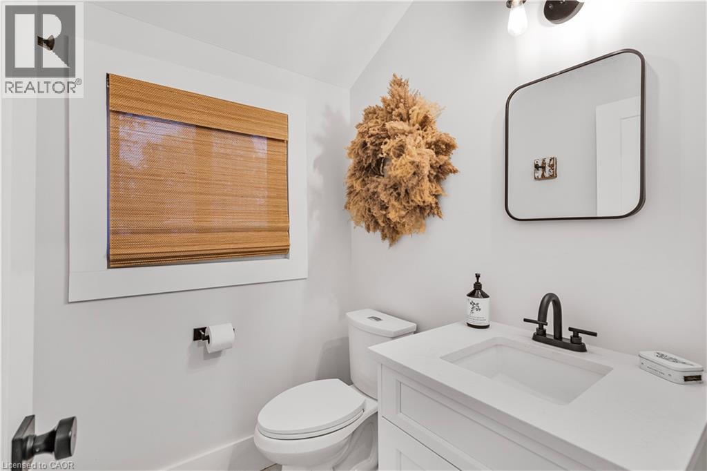 374 Ontario Street, Grimsby, Ontario  L3M 3H5 - Photo 14 - 40761429