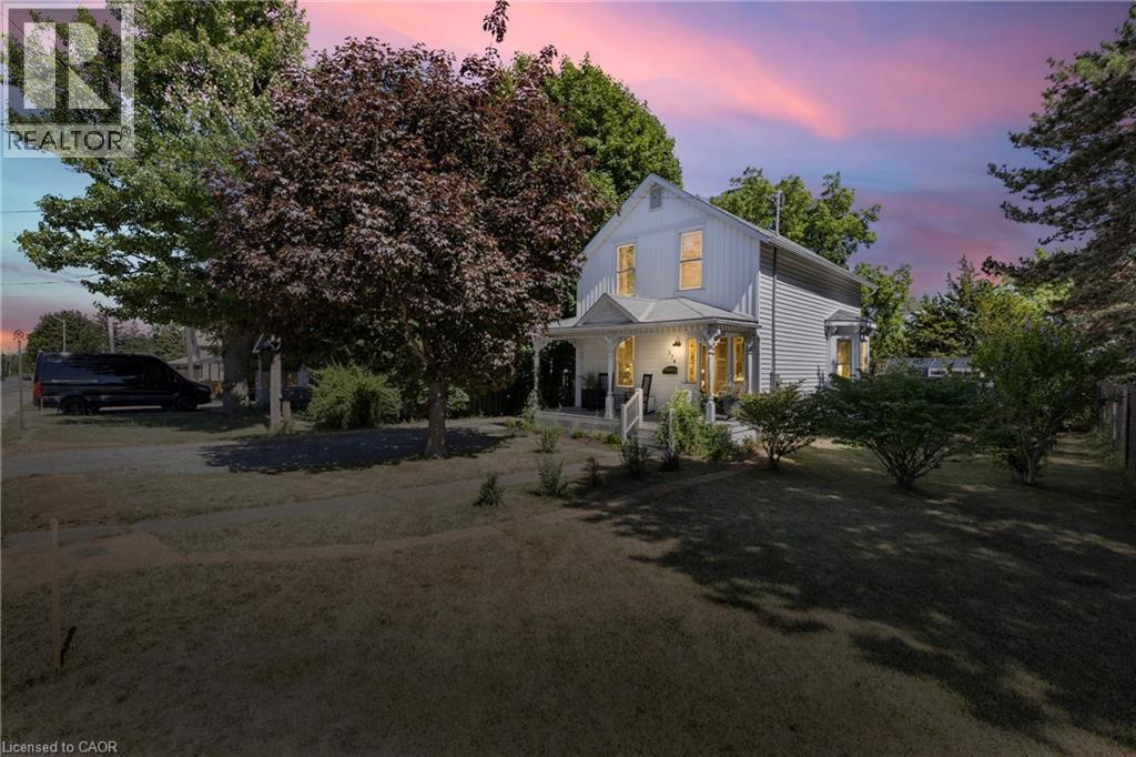 374 Ontario Street, Grimsby, Ontario  L3M 3H5 - Photo 2 - 40761429