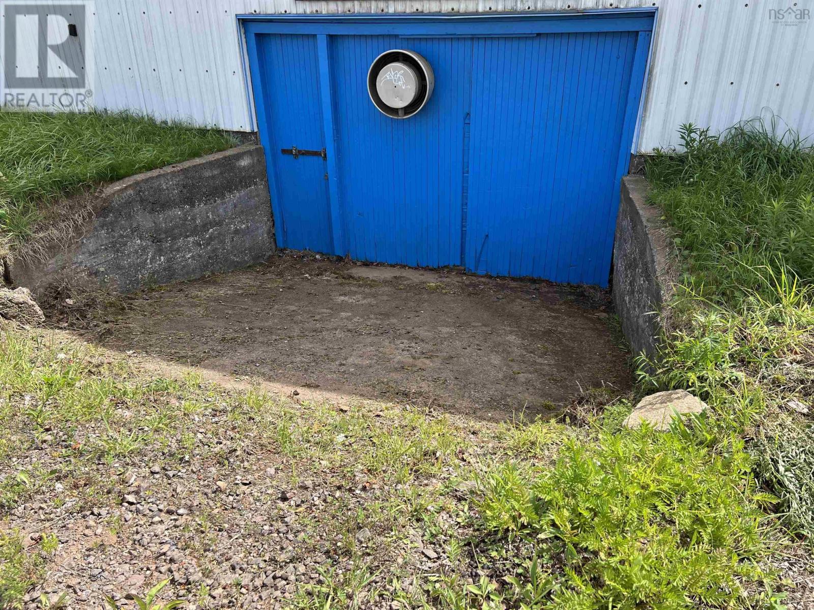 32 Railway Street, Truro, Nova Scotia  B2N 2H3 - Photo 2 - 202521370