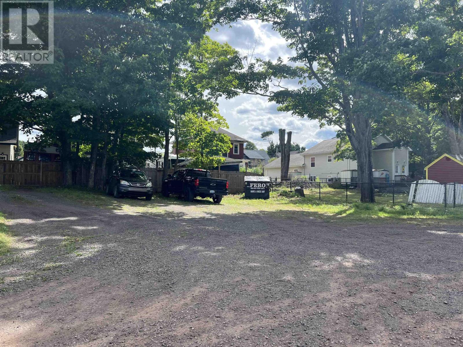 32 Railway Street, Truro, Nova Scotia  B2N 2H3 - Photo 9 - 202521370