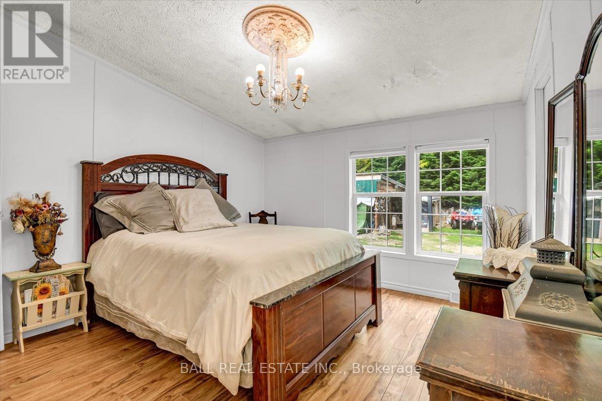 5005 Loop Road, Highlands East, Ontario  K0L 2A0 - Photo 18 - X12358875