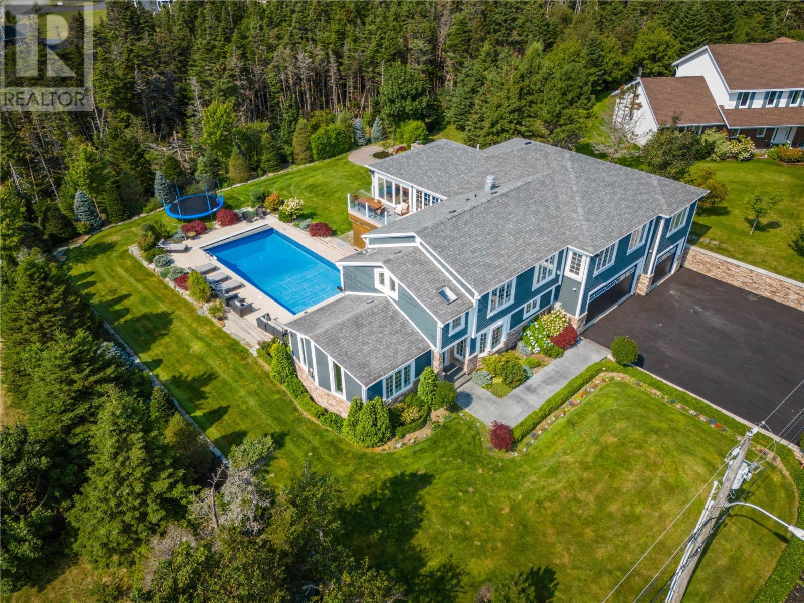 41 Pinehill Place, Paradise, Newfoundland & Labrador  A1L 1Y3 - Photo 1 - 1289571