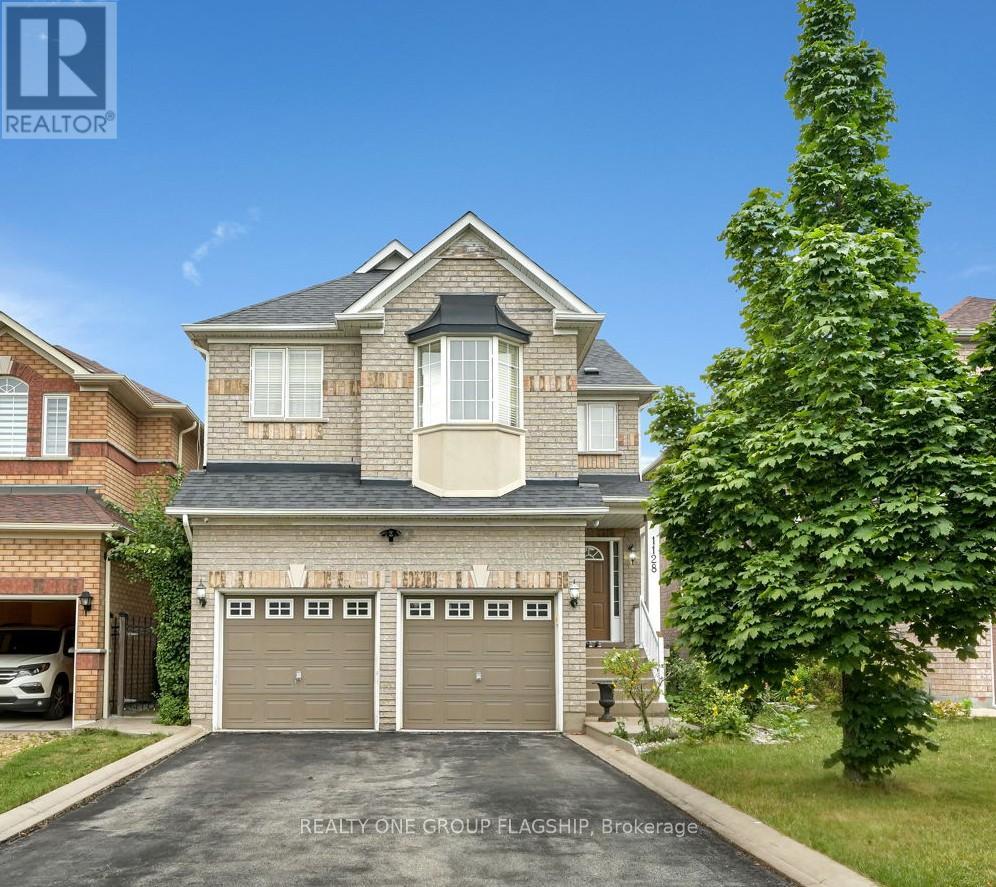 1128 Knotty Pine Grove, Mississauga, Ontario  L5W 1J6 - Photo 1 - W12358719