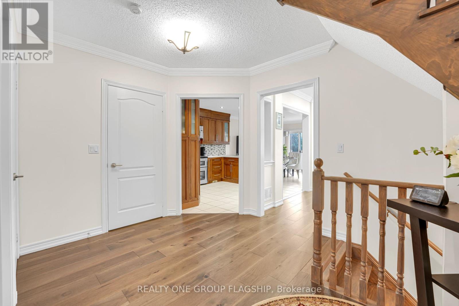 1128 Knotty Pine Grove, Mississauga, Ontario  L5W 1J6 - Photo 30 - W12358719