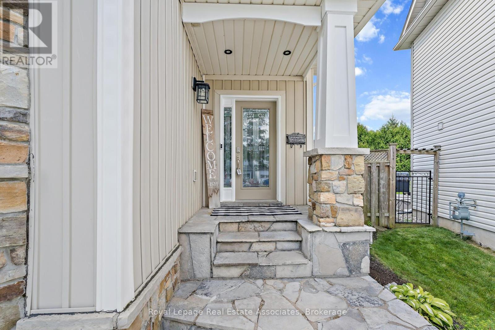 Property at 27 BROWNS CRESCENT image 3
