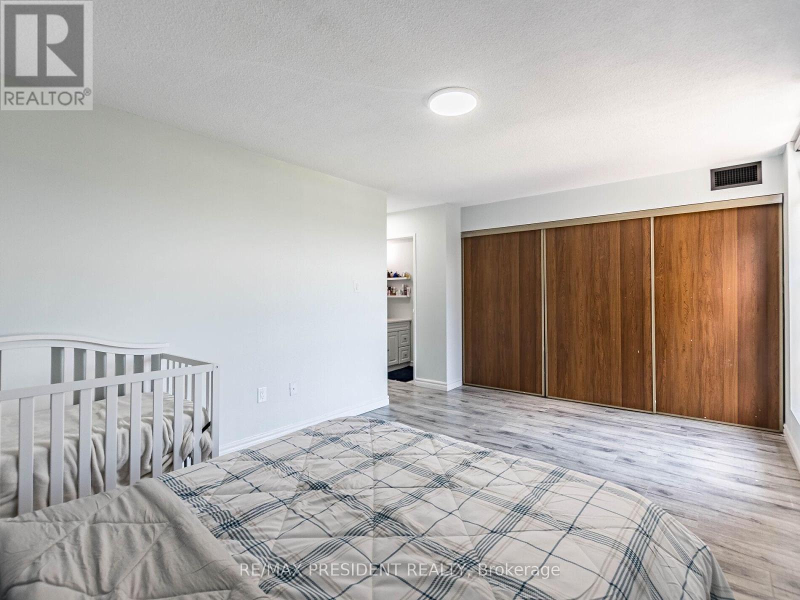 1209 - 21 Knightsbridge Road, Brampton, Ontario  L6T 3Y1 - Photo 20 - W12358797