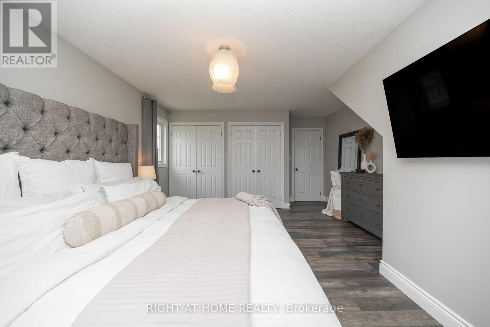 23b - 15 Carere Crescent, Guelph (Victoria North), Ontario  N1E 0K4 - Photo 32 - X12358834