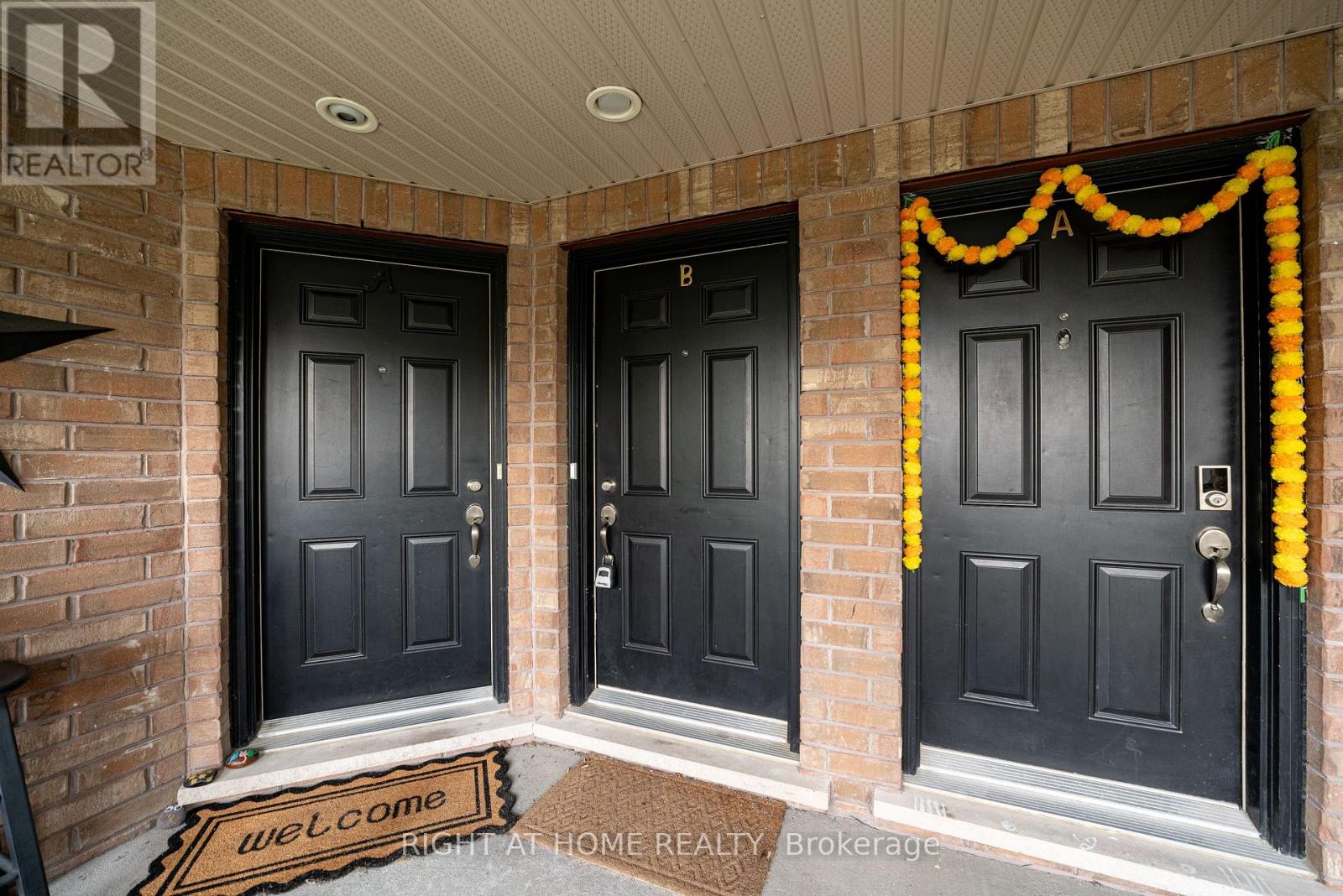 23b - 15 Carere Crescent, Guelph (Victoria North), Ontario  N1E 0K4 - Photo 7 - X12358834