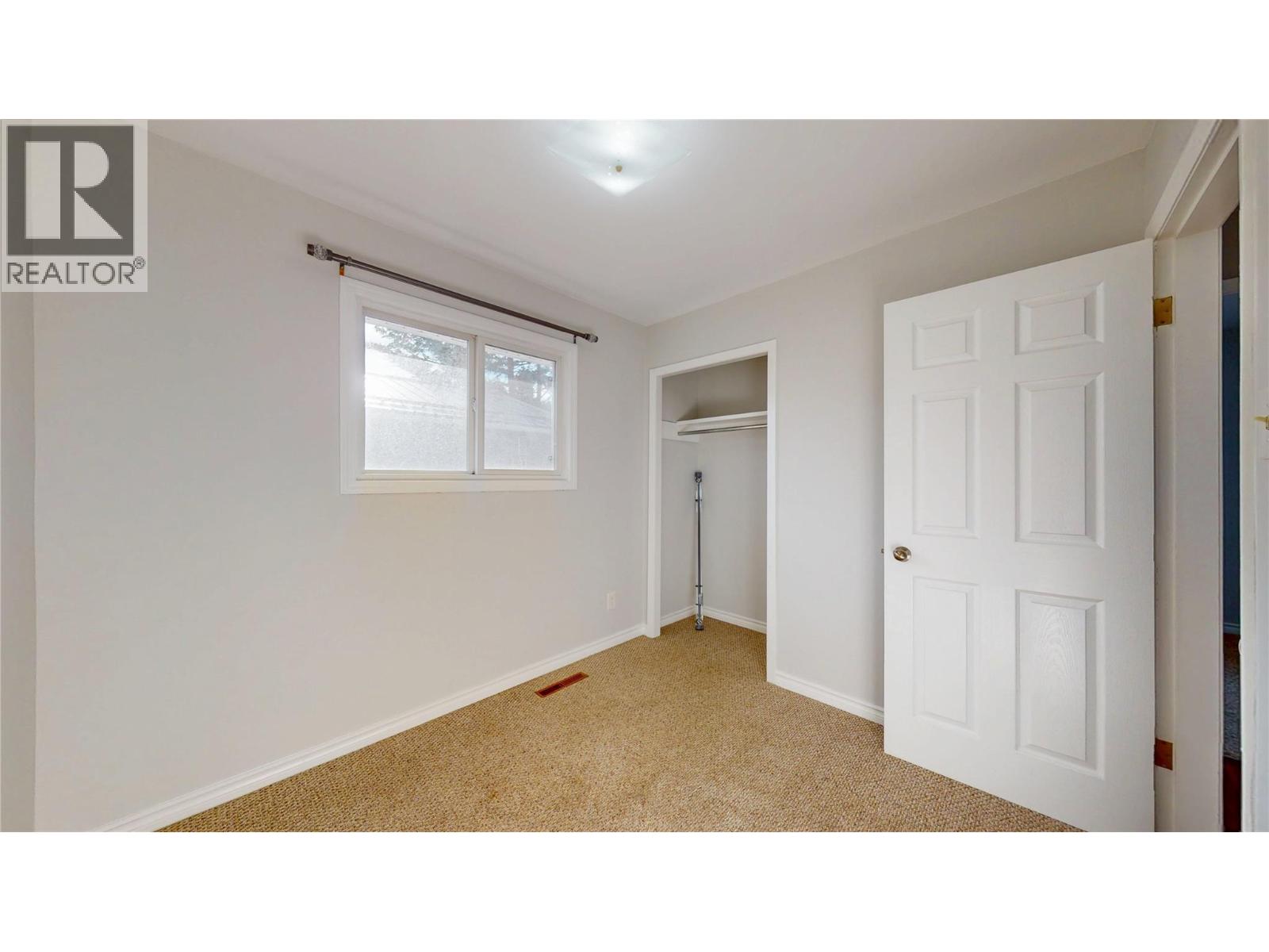 1905 2nd  S Street, Cranbrook, British Columbia  V1C 1C6 - Photo 11 - 10360239