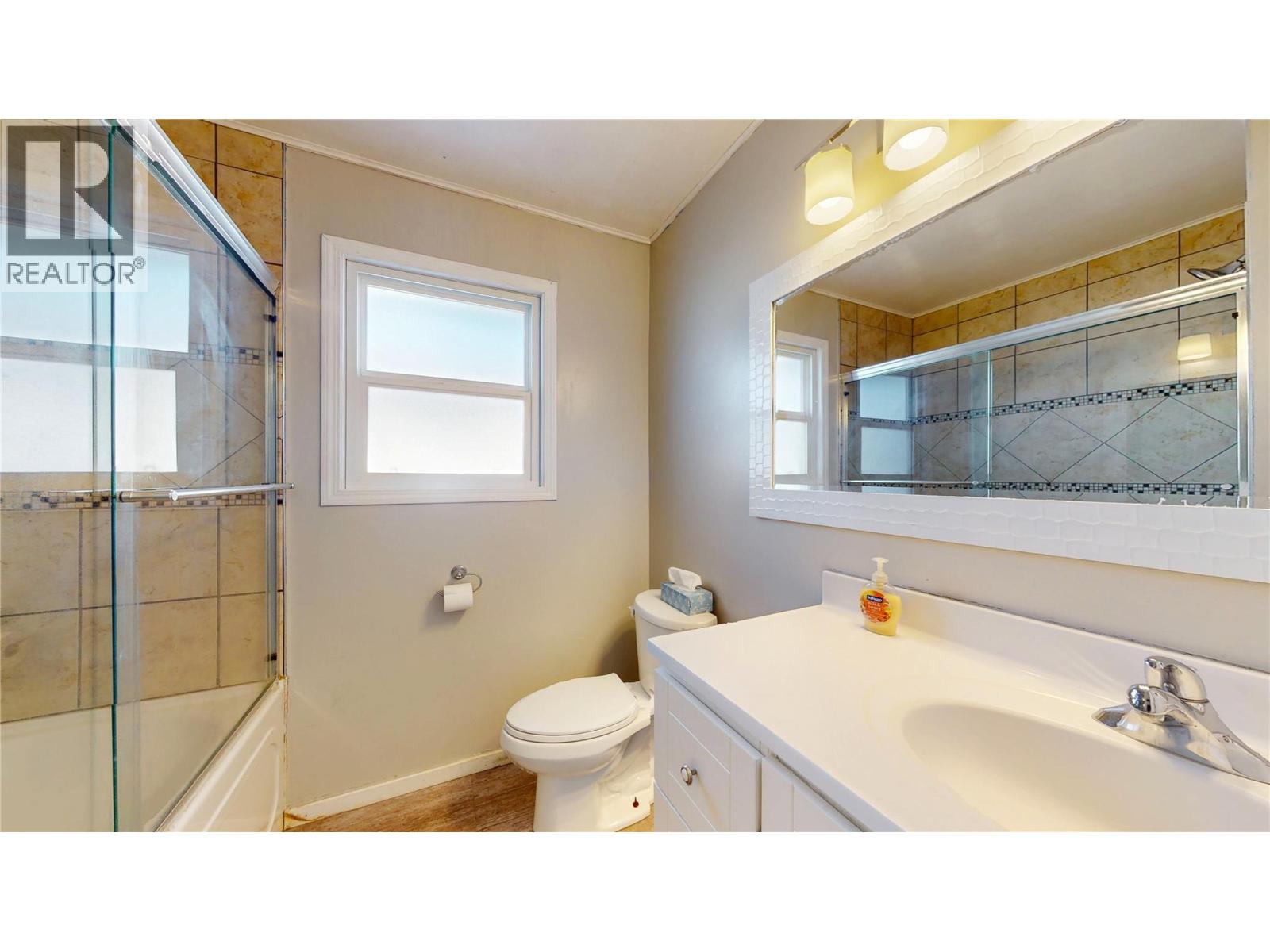 1905 2nd  S Street, Cranbrook, British Columbia  V1C 1C6 - Photo 8 - 10360239