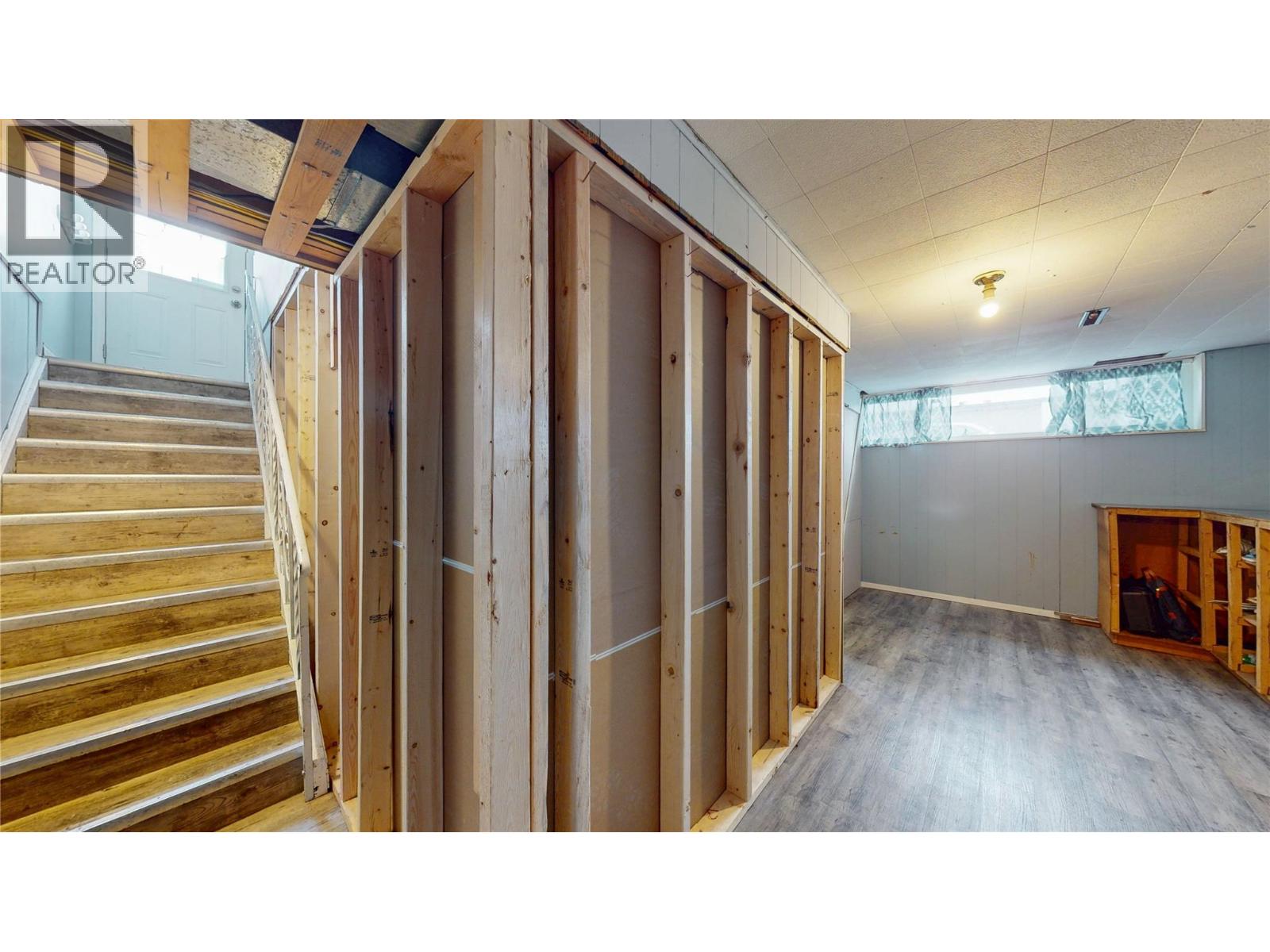 1905 2nd  S Street, Cranbrook, British Columbia  V1C 1C6 - Photo 13 - 10360239