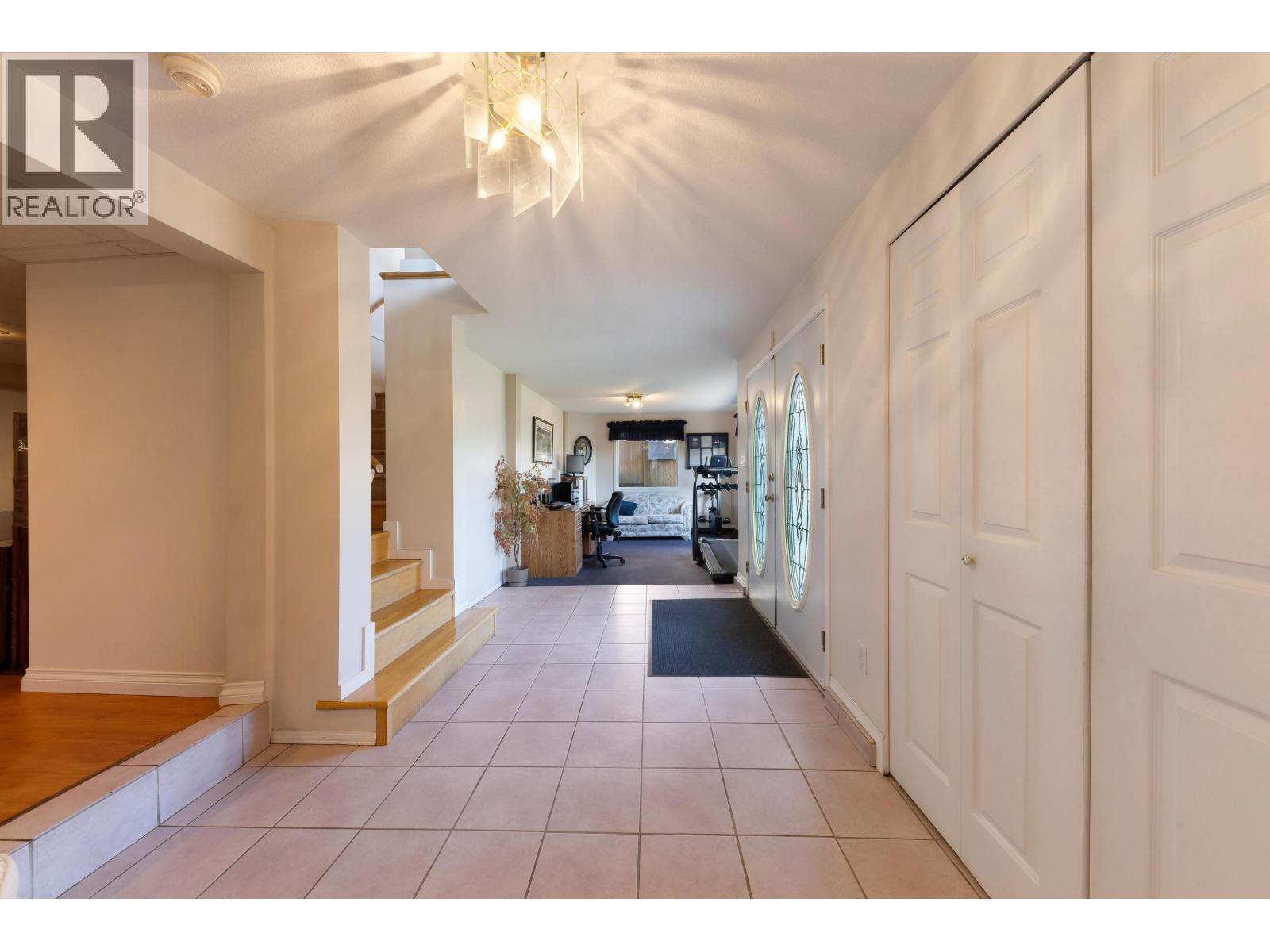 957 Stewart Avenue, Coquitlam, British Columbia  V3K 2N5 - Photo 9 - R3039618