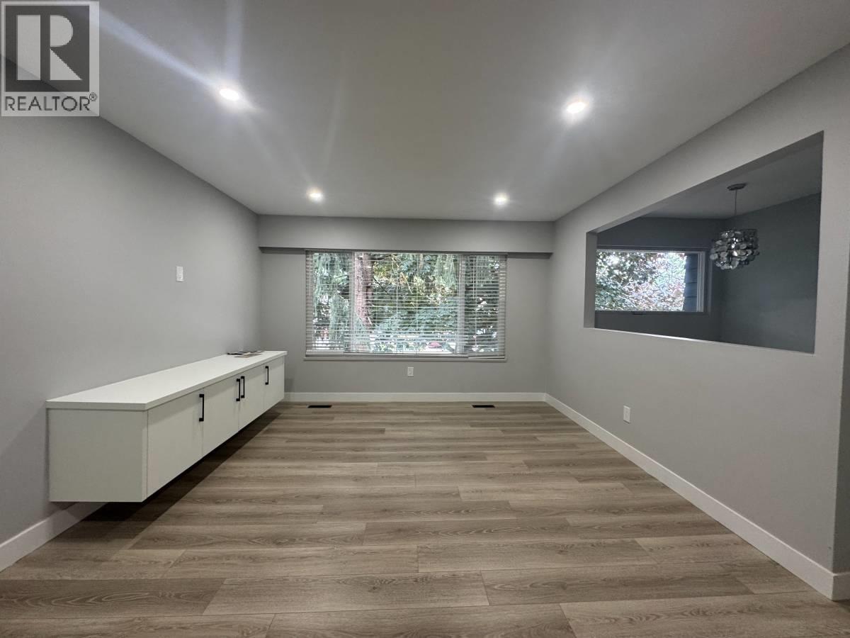 20809 117 Ave, Maple Ridge, British Columbia  V2X 7S9 - Photo 3 - R3039598