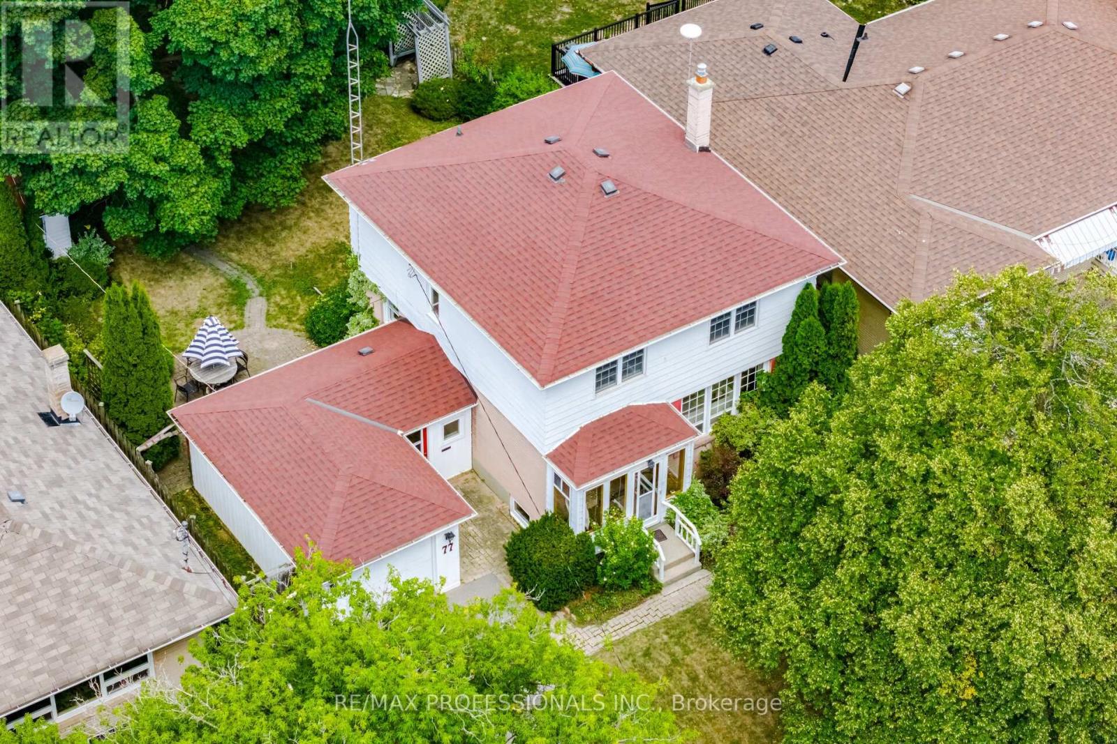 77 Bedford Park Avenue, Richmond Hill, Ontario  L4C 2N9 - Photo 43 - N12289422