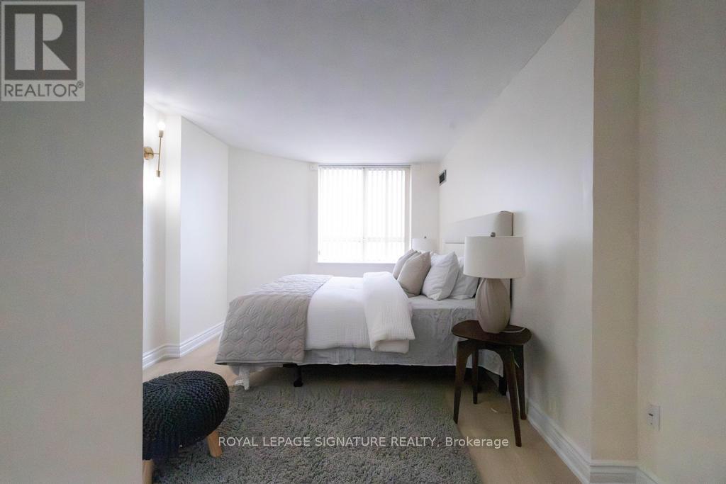1806 - 4205 Shipp Drive, Mississauga, Ontario  L4Z 2Y9 - Photo 10 - W12336500