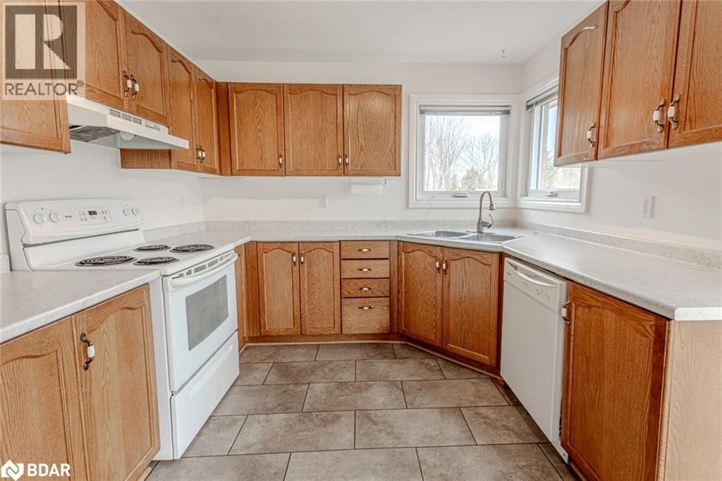 70 Hurst Drive, Barrie, Ontario  L4N 8K4 - Photo 4 - 40762699