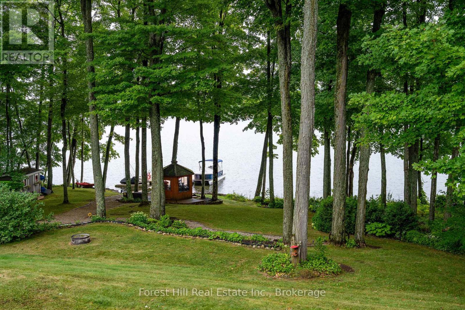 227 Peters Crescent, Grey Highlands, Ontario  N0C 1E0 - Photo 13 - X12357280