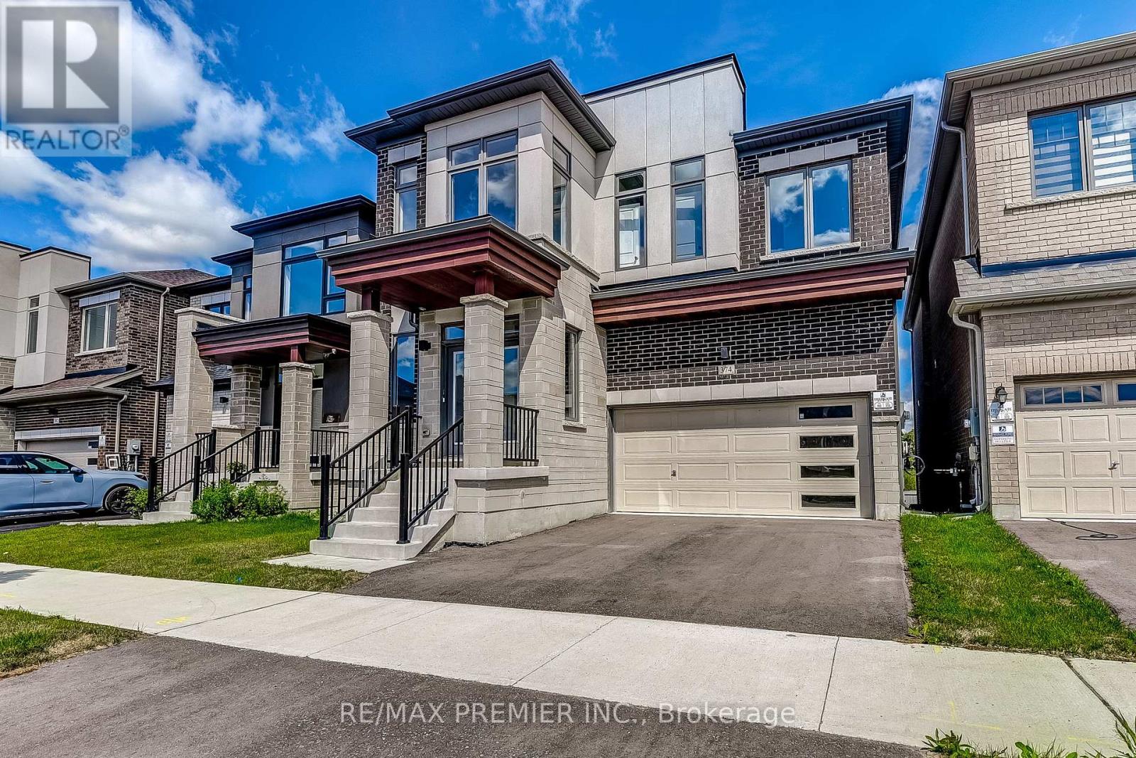 Property at 374 BOUNDARY BOULEVARD image 3