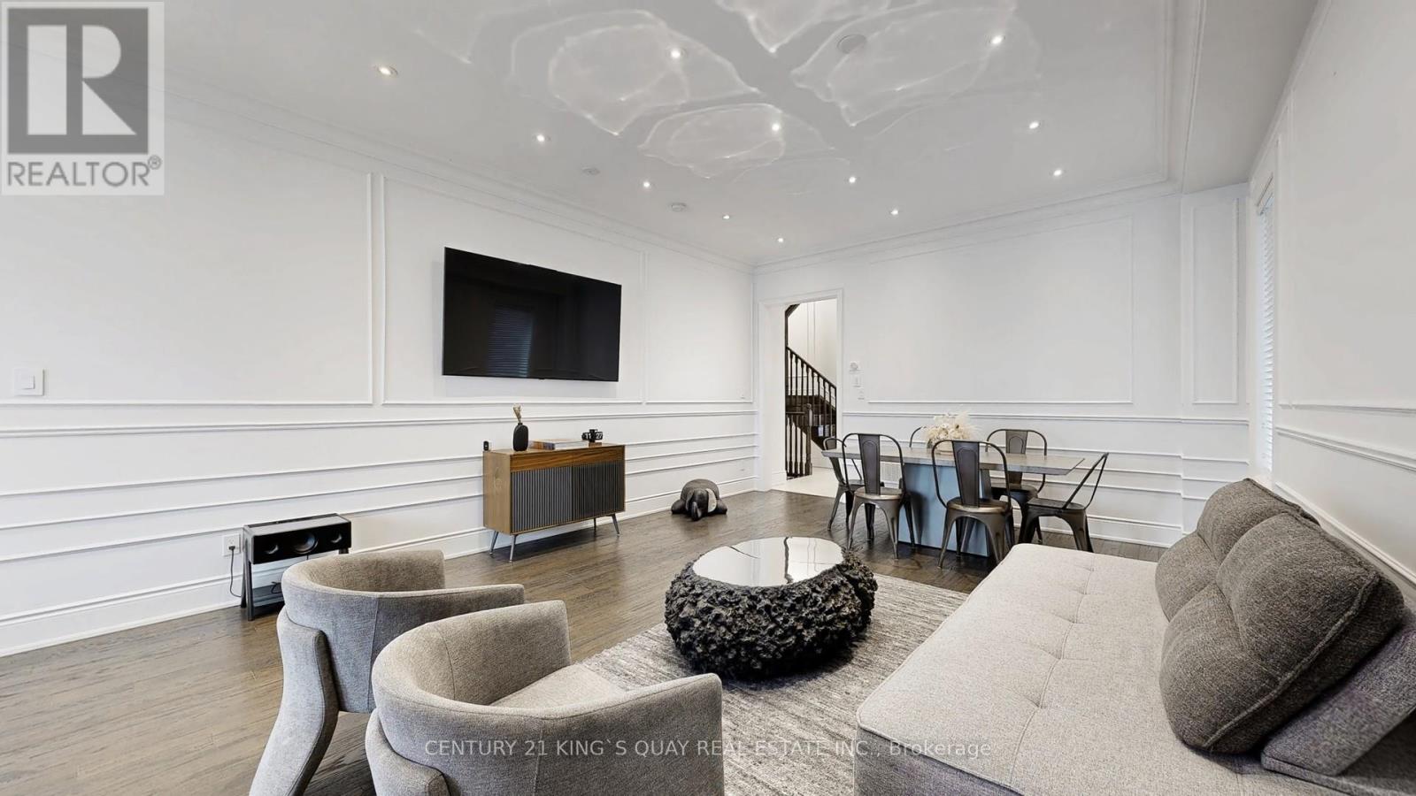 Property at 33 OAKFORD DRIVE image 4