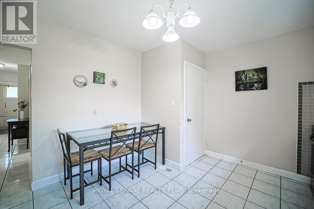 316 Upper Paradise Road, Hamilton, Ontario  L9C 5C4 - Photo 11 - X12344383