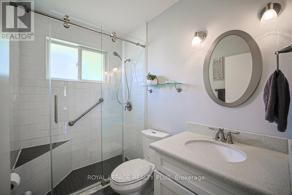 316 Upper Paradise Road, Hamilton, Ontario  L9C 5C4 - Photo 19 - X12344383