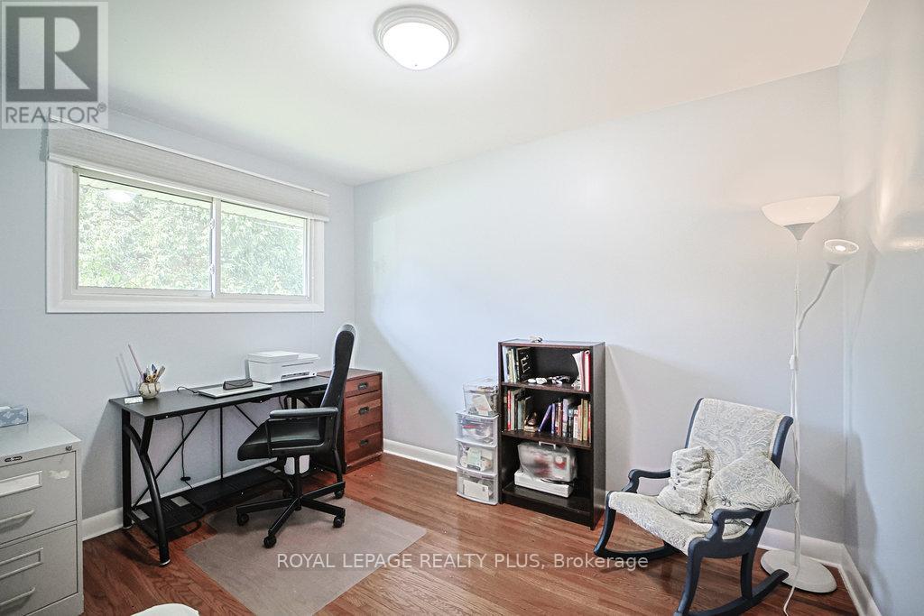 316 Upper Paradise Road, Hamilton, Ontario  L9C 5C4 - Photo 17 - X12344383