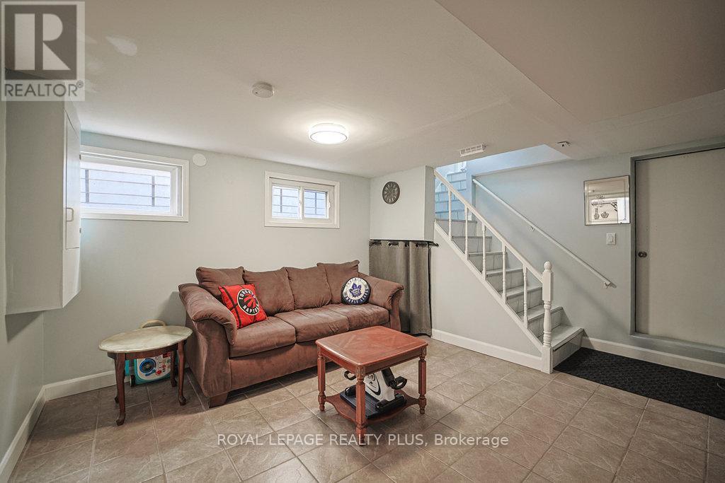 316 Upper Paradise Road, Hamilton, Ontario  L9C 5C4 - Photo 21 - X12344383