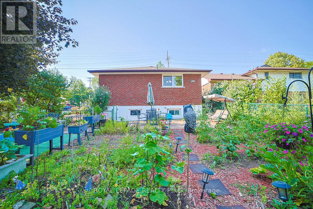 316 Upper Paradise Road, Hamilton, Ontario  L9C 5C4 - Photo 44 - X12344383