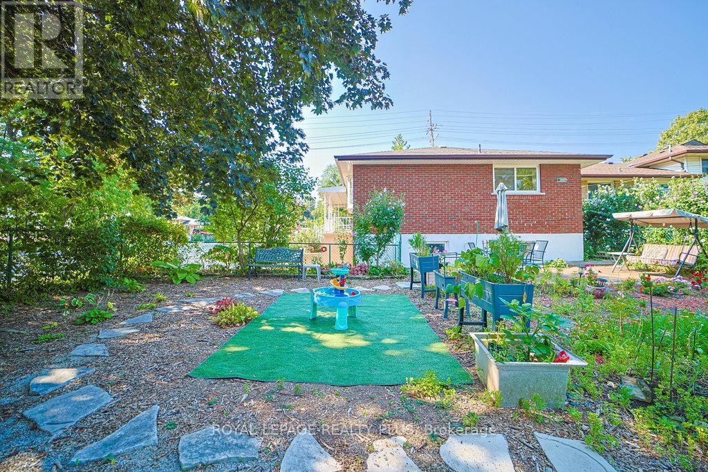 316 Upper Paradise Road, Hamilton, Ontario  L9C 5C4 - Photo 45 - X12344383