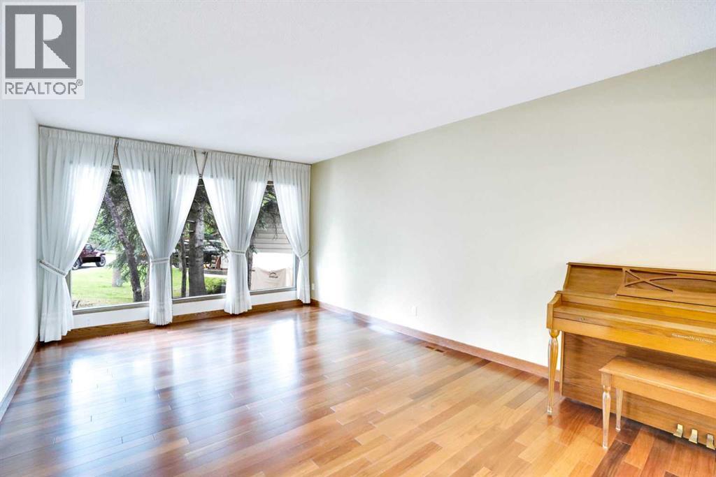Property at 951 Ranch Estates Place NW image 4