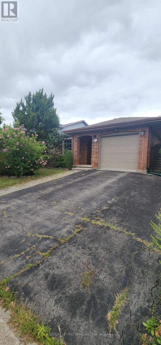 1038 Sherbourne Road, London North, Ontario  N6G 4C8 - Photo 2 - X12358986
