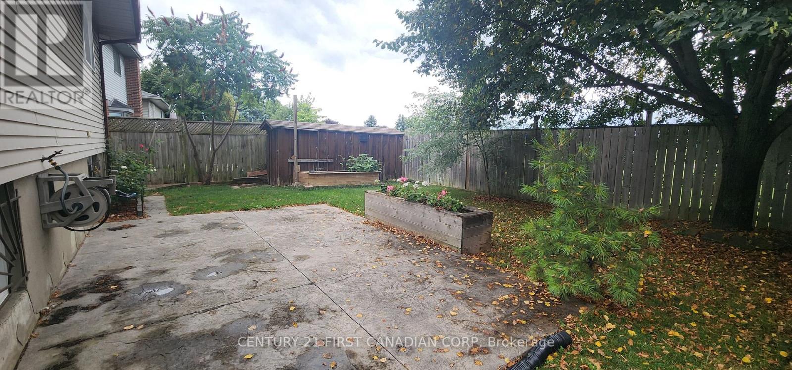 1038 Sherbourne Road, London North, Ontario  N6G 4C8 - Photo 3 - X12358986