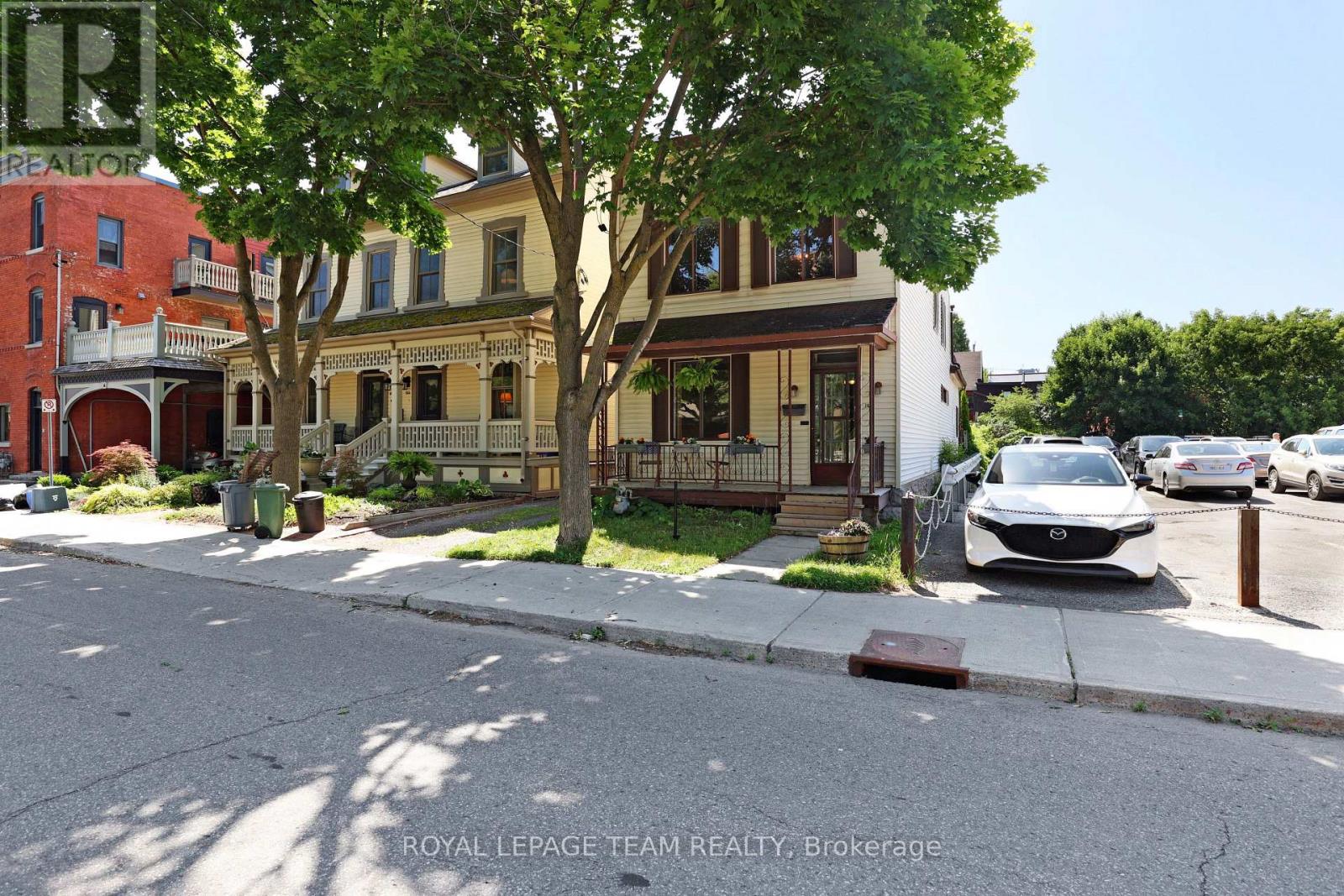 142 CATHCART STREET, Ottawa, Ontario