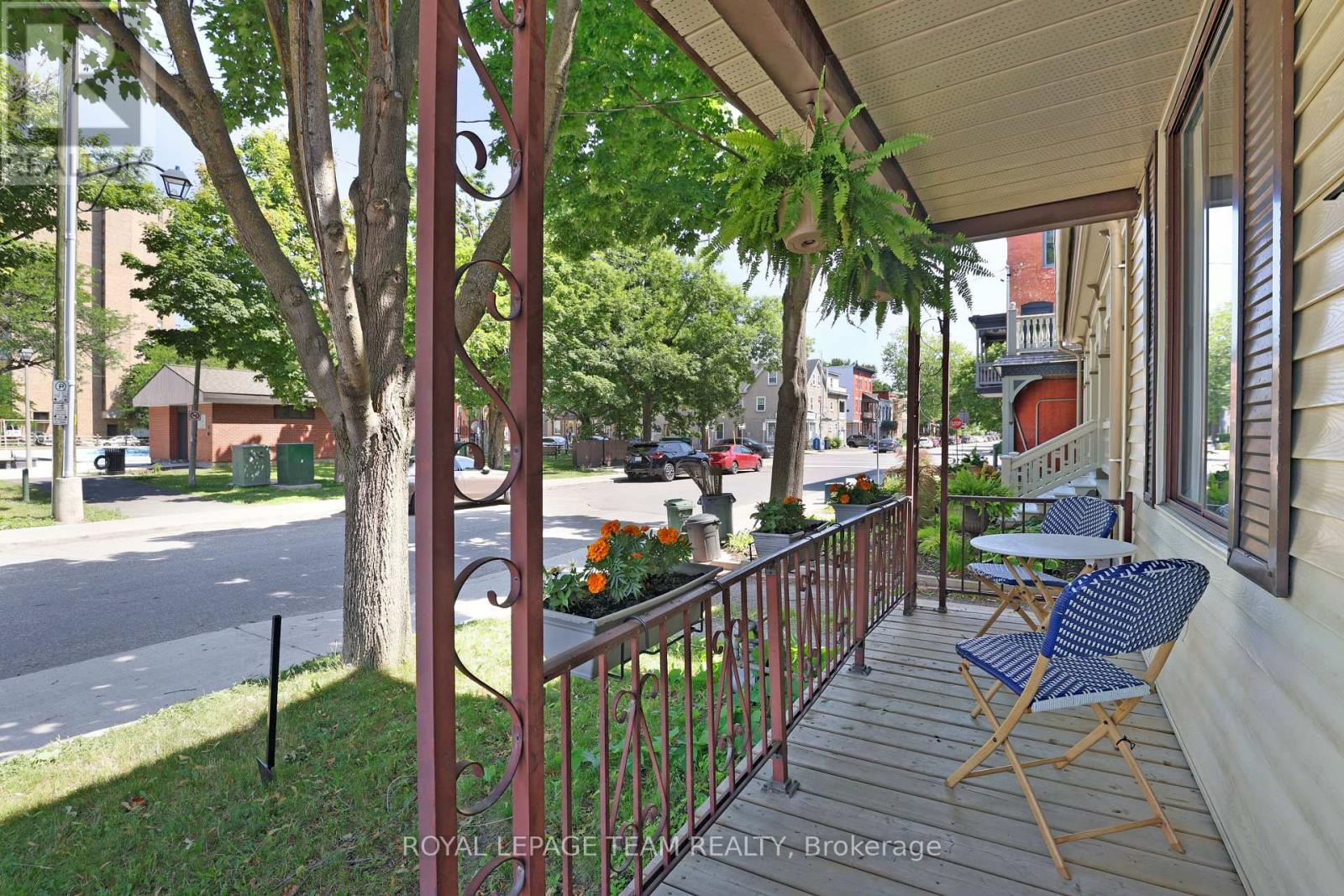 142 Cathcart Street, Ottawa, Ontario  K1N 5B8 - Photo 2 - X12359034