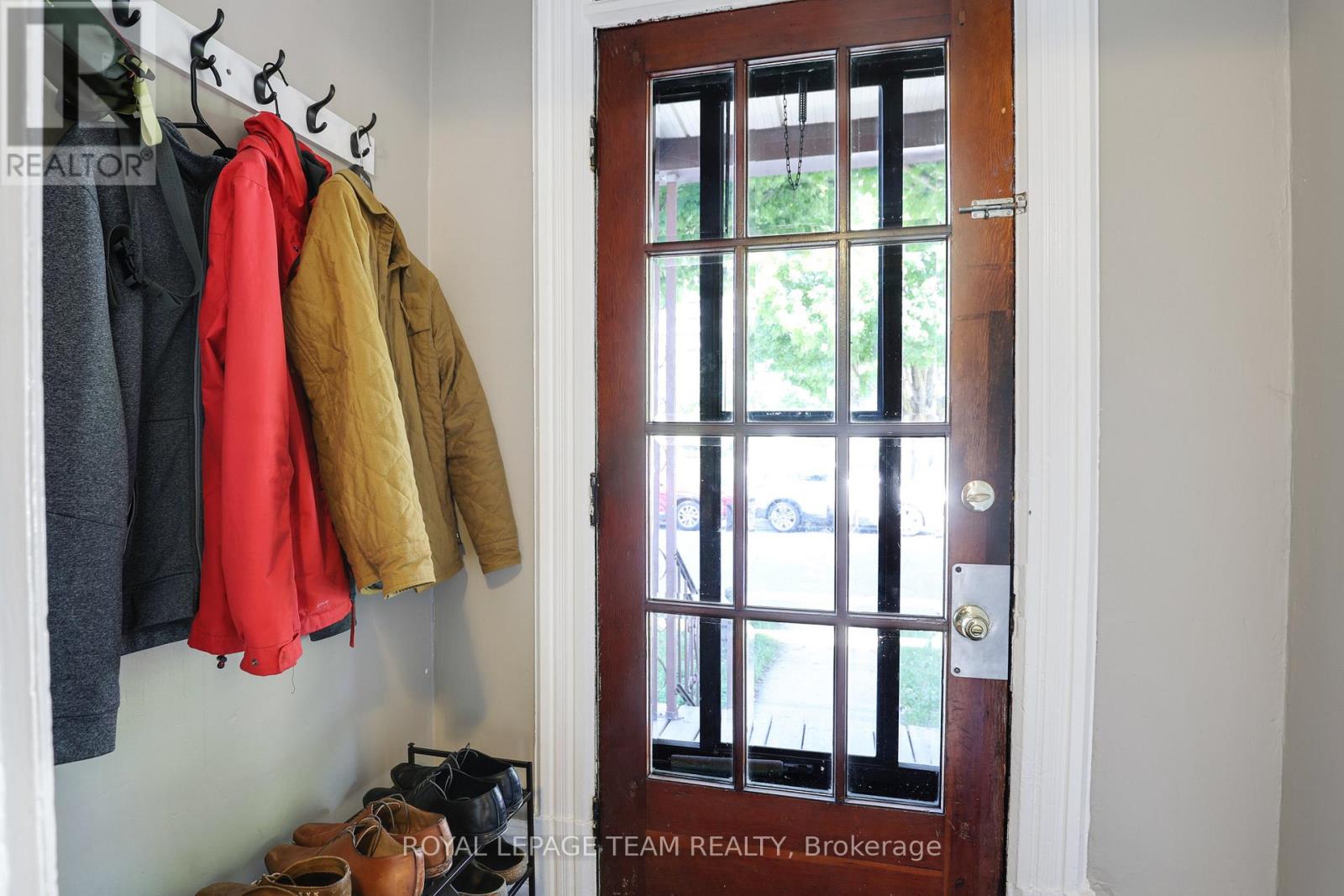 142 Cathcart Street, Ottawa, Ontario  K1N 5B8 - Photo 4 - X12359034