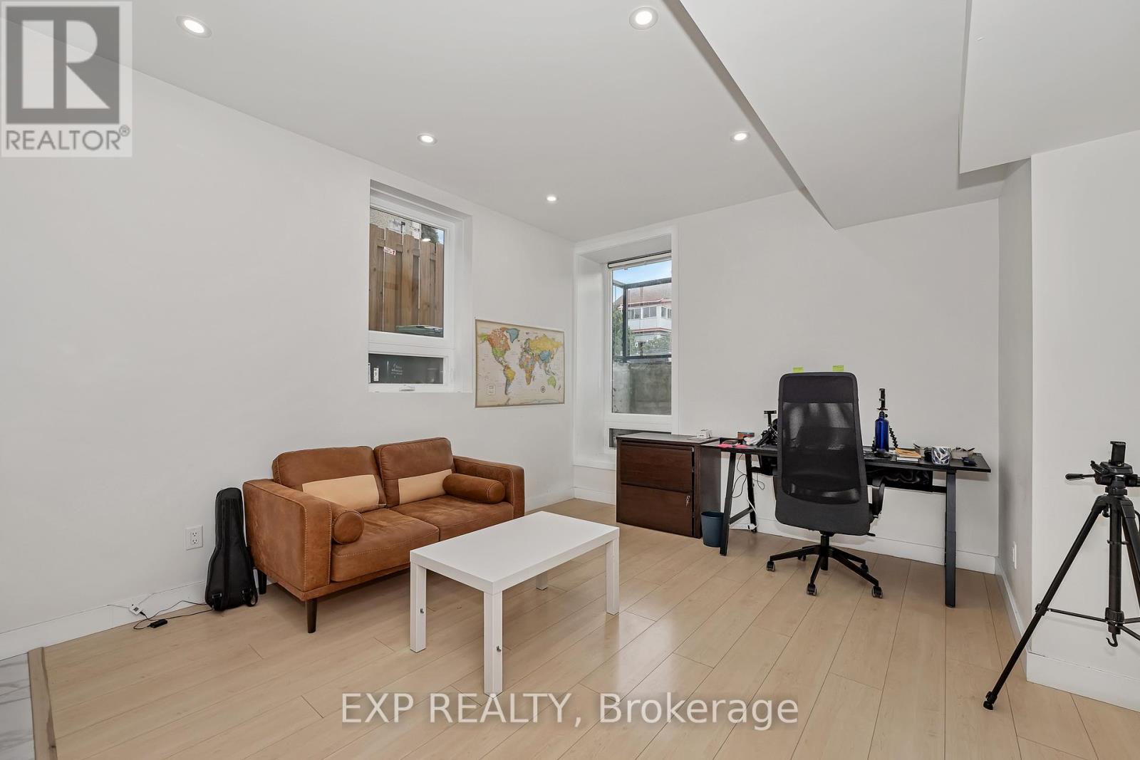 4a Huron Avenue N, Ottawa, Ontario  K1Y 0V9 - Photo 37 - X12359073