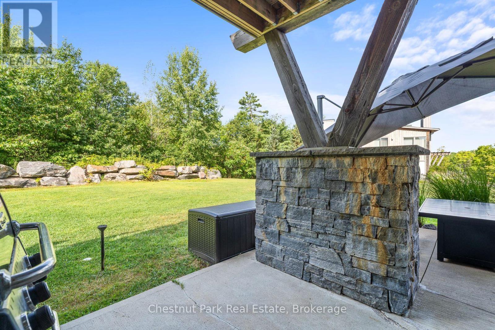 34 Carrick Trail, Gravenhurst, Ontario  P1P 0A6 - Photo 37 - X12141378