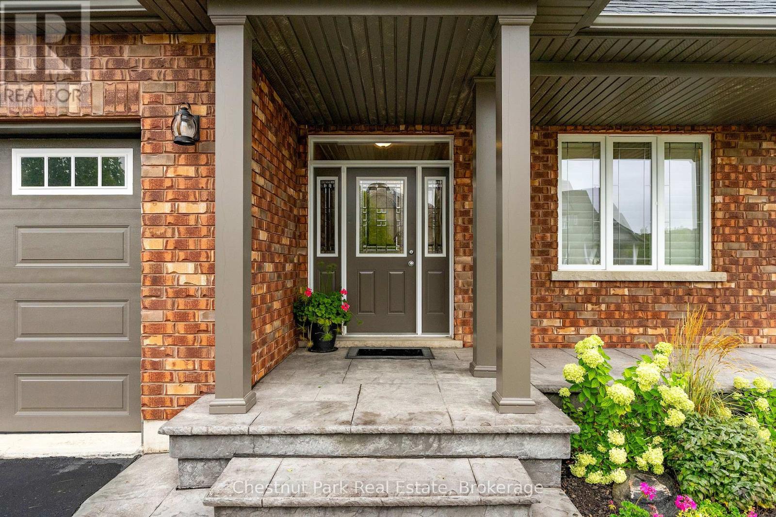 21 Portland Street, Collingwood, Ontario  L9Y 0W9 - Photo 32 - S12359057