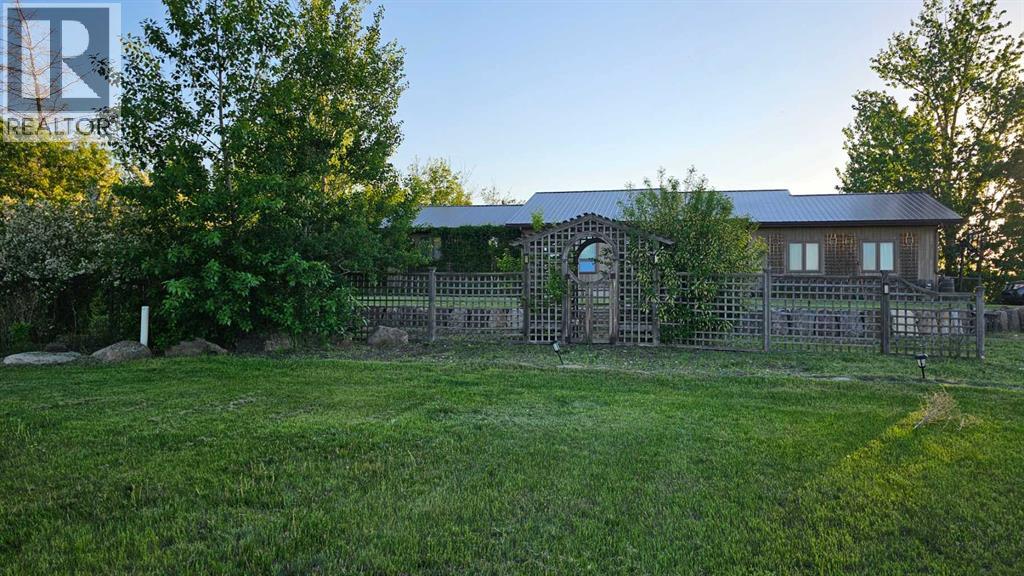 5314 Municipal Road, Coronation, Alberta  T0C 1C0 - Photo 2 - A2223635