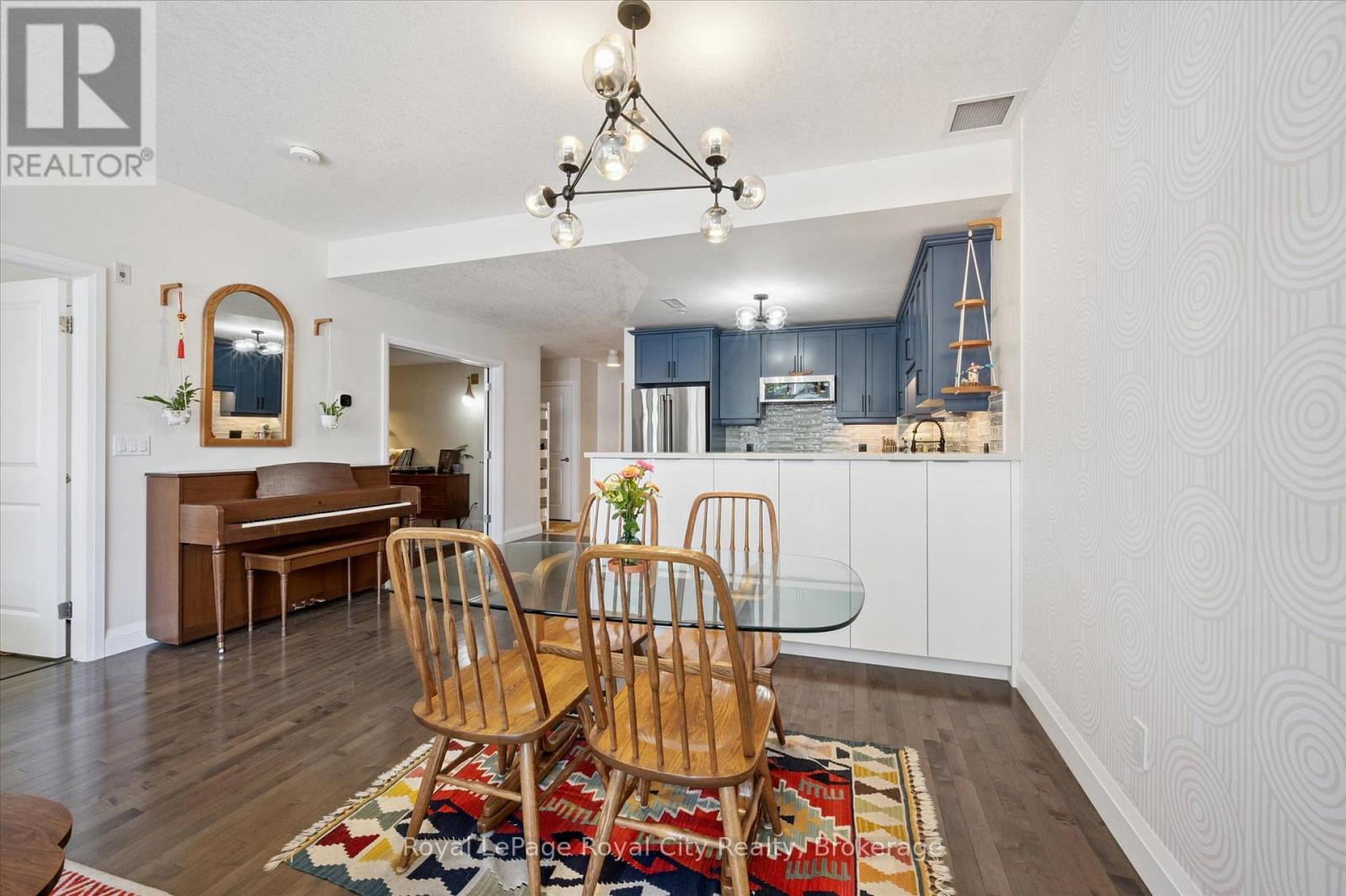118 - 165 Duke Street E, Kitchener, Ontario  N2H 6T8 - Photo 13 - X12358933