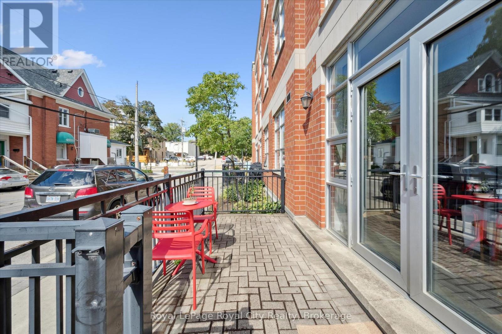 118 - 165 Duke Street E, Kitchener, Ontario  N2H 6T8 - Photo 25 - X12358933