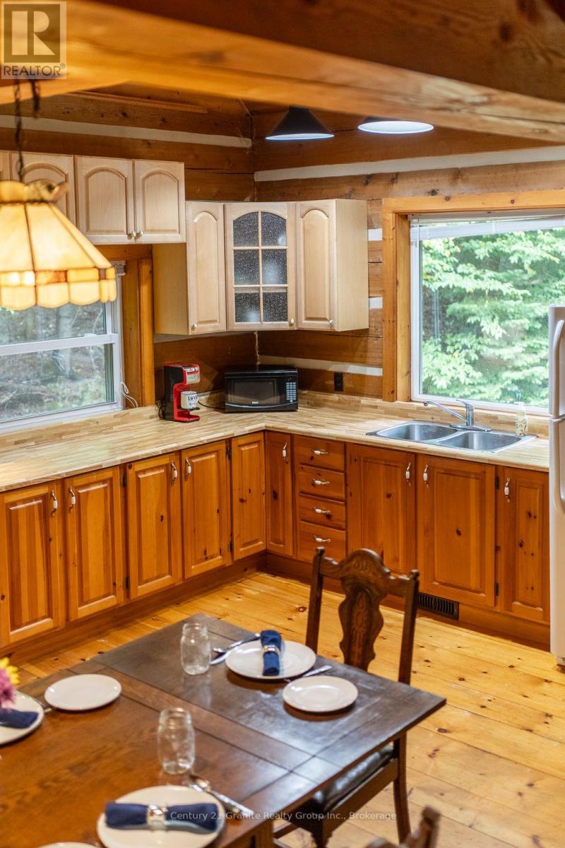 19221 Highway 118, Highlands East, Ontario  K0M 1S0 - Photo 15 - X12358935